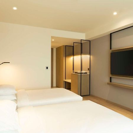 Hyatt Place Bharuch Exterior photo